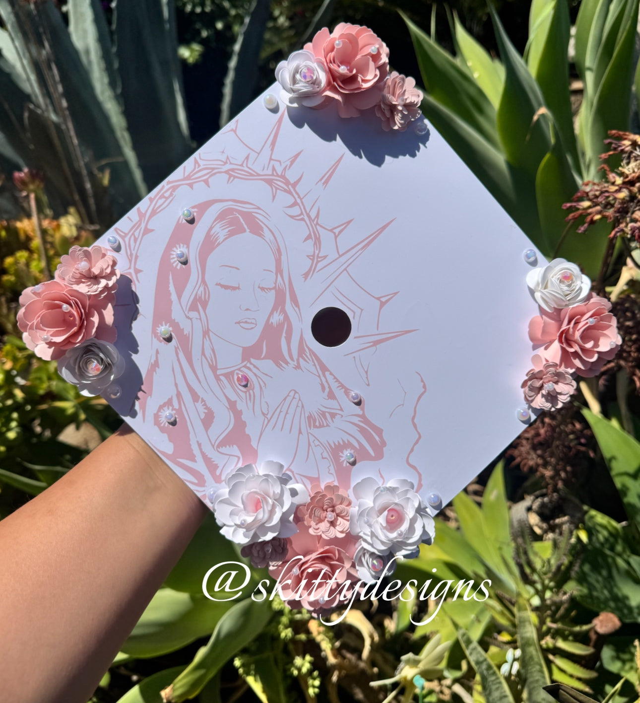 Customizable Graduation Topper w Flowers